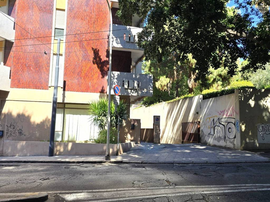 Box / garage a Cagliari in Viale Luigi Merello, 18 - Foto 3