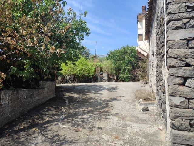 Villa a Ragalna in VIA PATERNO' - Foto 5