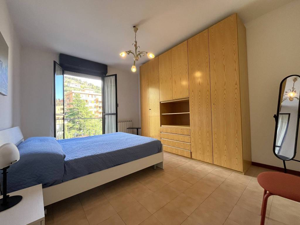 Appartamento a Imperia in Via Carlo Alberto Dalla Chiesa, 23 - Foto 2