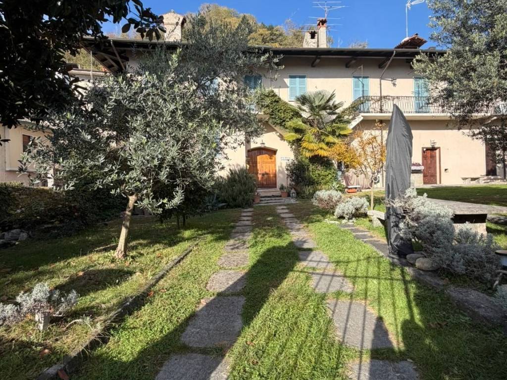 Appartamento a Lesa in Via Sempione, 114 - Foto 3