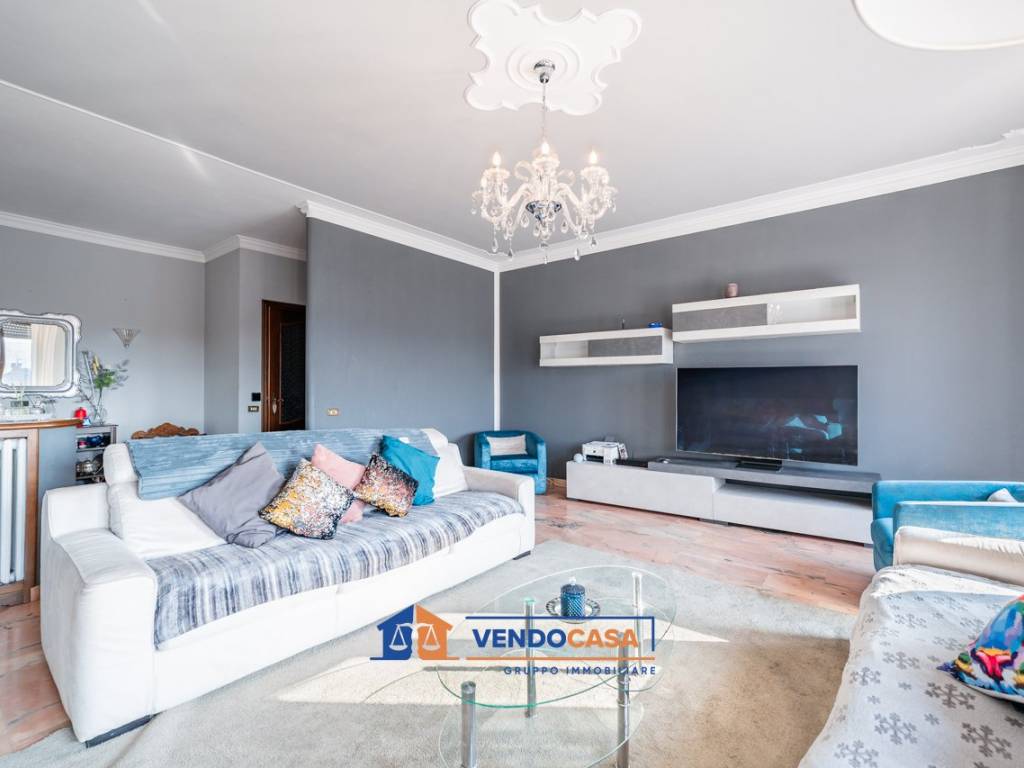 Appartamento a Santa vittoria d'alba in Via dei Gelsi, 1 - Foto 3