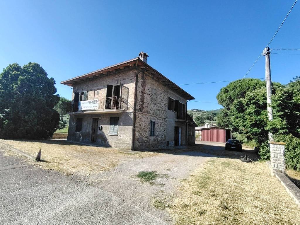 Villa a Panicale in Via Castiglionese - Foto 4