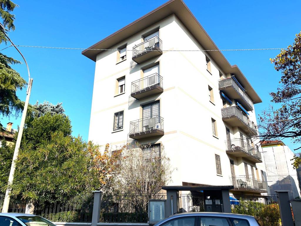 Appartamento a Bologna in Via Paolo Caliari Veronese - Foto 2