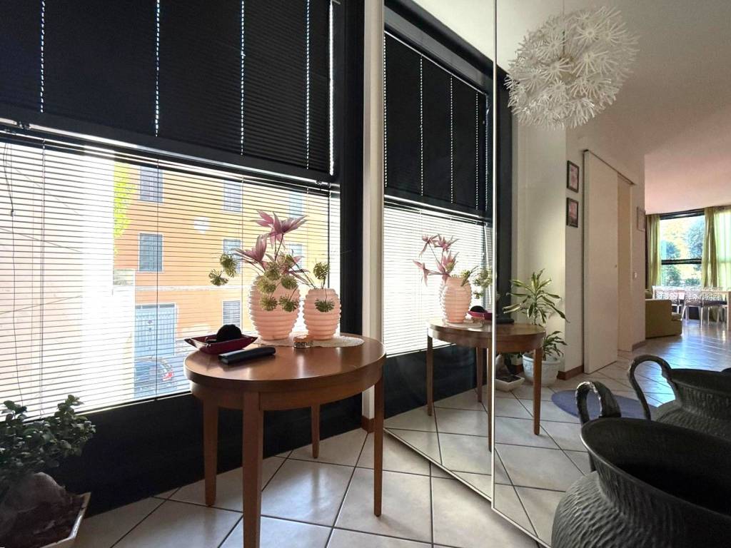 Appartamento a Cantù in Via Malchi, 11 - Foto 3