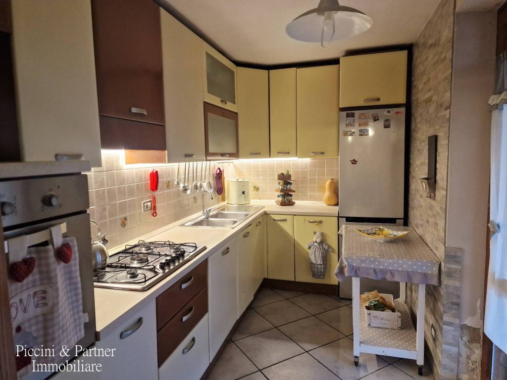 Villa a Perugia in Via Ciro Menotti - Foto 2
