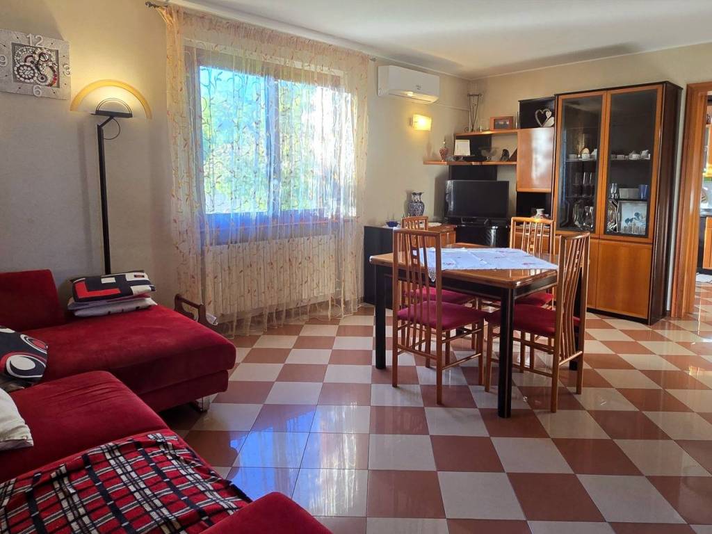 Villa a Montereale valcellina in Via Circonvallazione, 20 - Foto 3