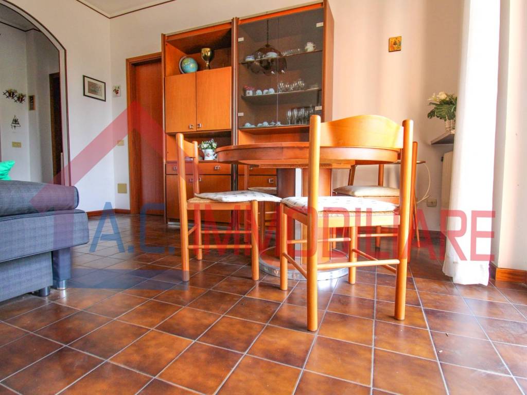 Appartamento a Sesto calende in Via Carera, 40 - Foto 5