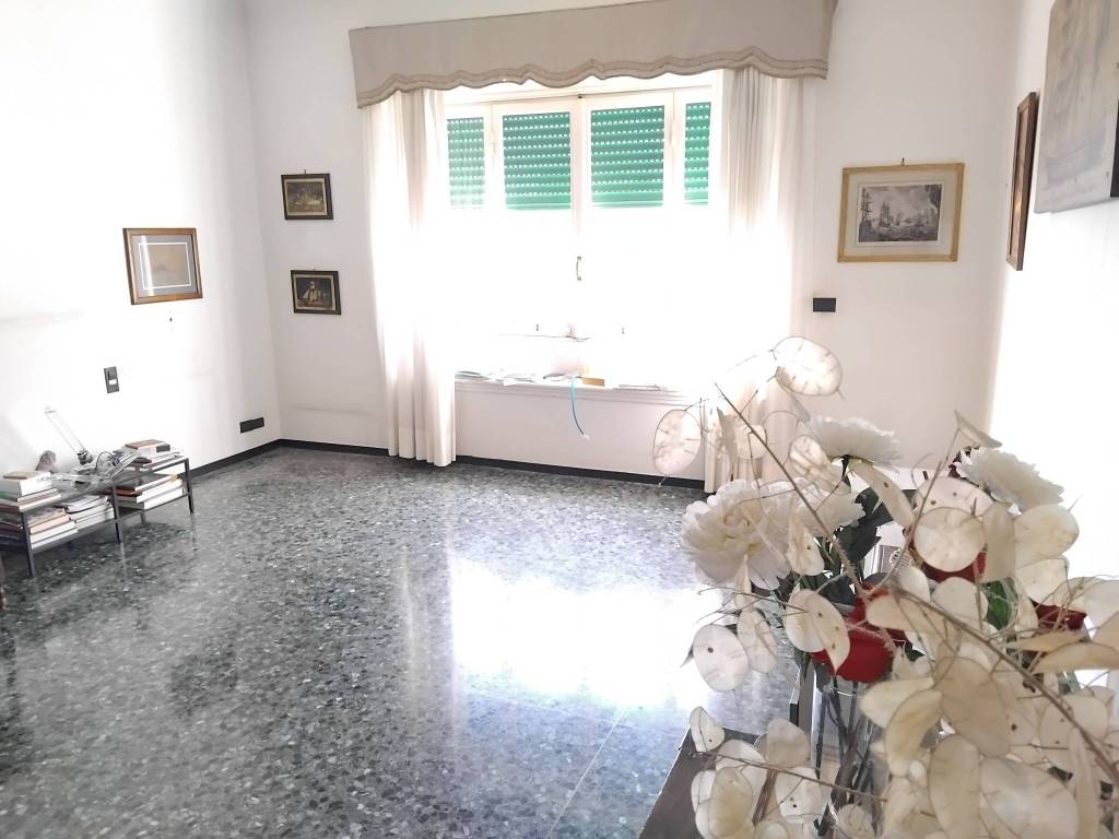 Appartamento a Genova in Piazza Daniele Manin - Foto 4