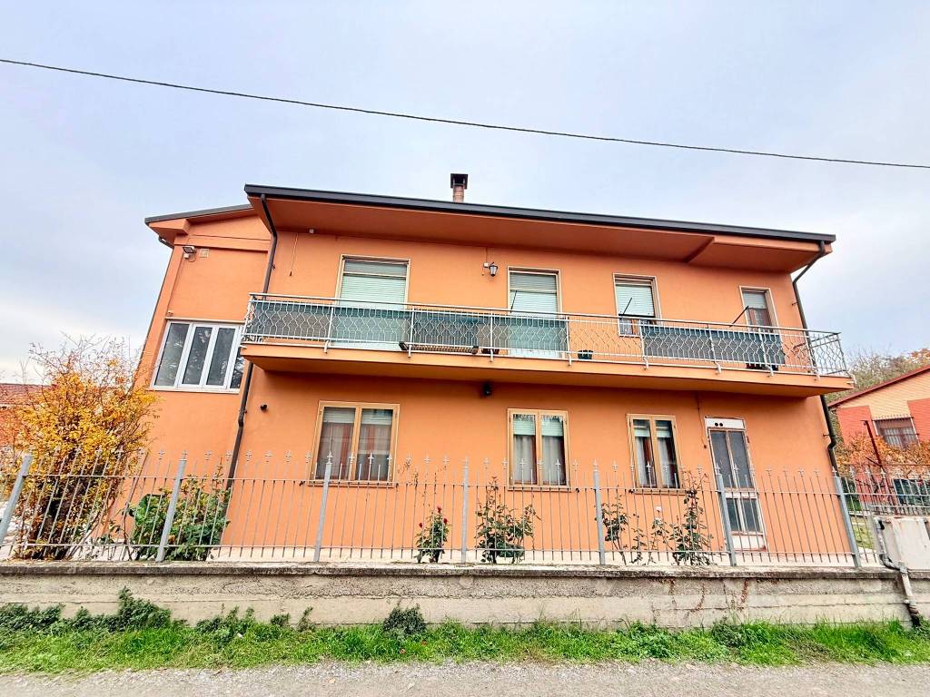 Villa a Alessandria in Via Umberto Barberis - Foto 5