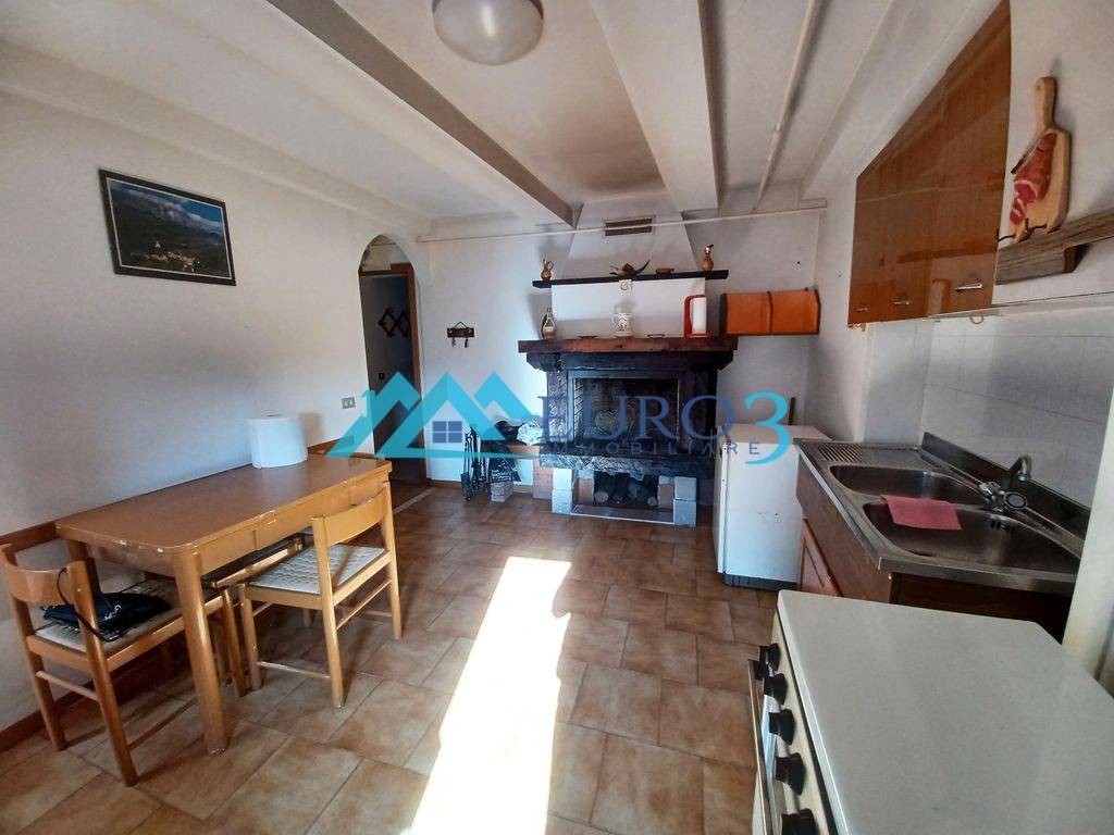 Casa indipendente a Arquata del tronto in Frazione Spelonga - Foto 3