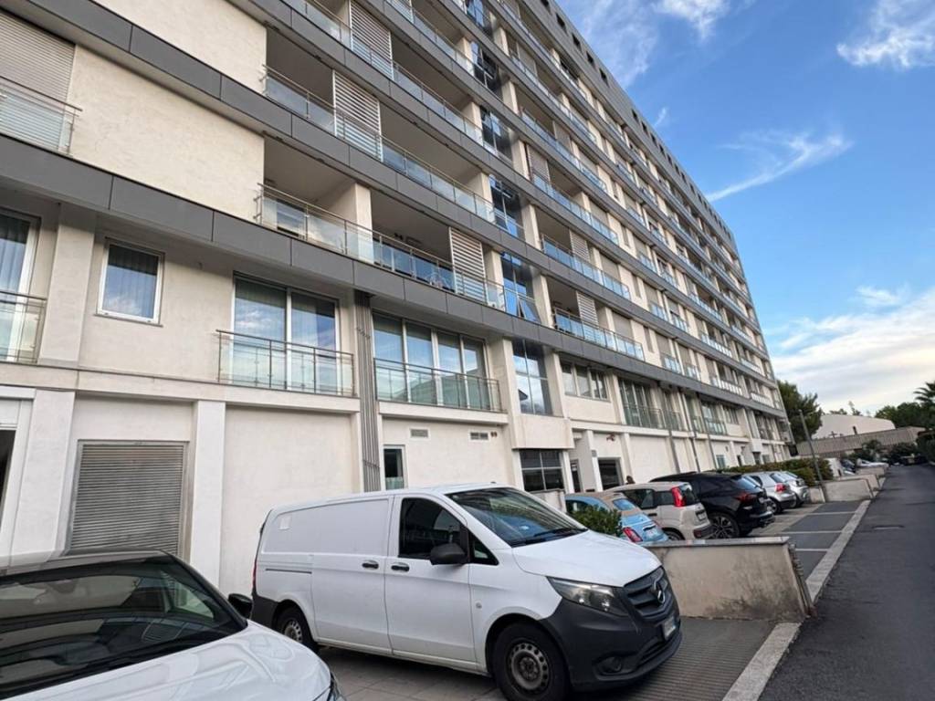 Box / garage a Rende in Via Guglielmo Marconi - Foto 2