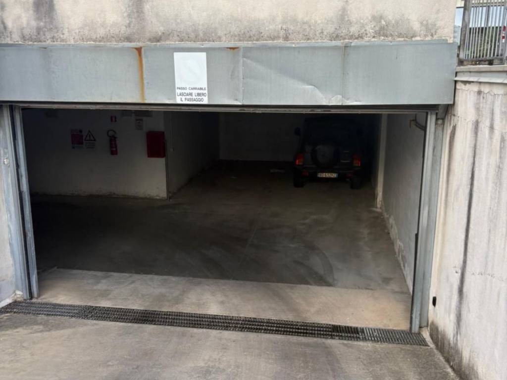 Box / garage a Rende in Via Guglielmo Marconi - Foto 3