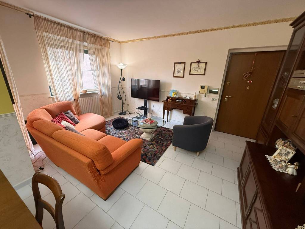Appartamento a Alessandria in Via Agostino Depretis, 34 - Foto 3