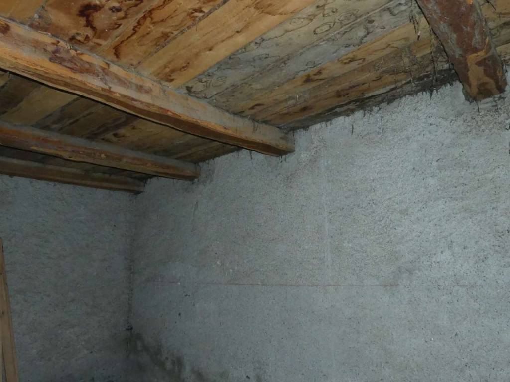 Casa indipendente a Cesana torinese in piazza Europa - Foto 2