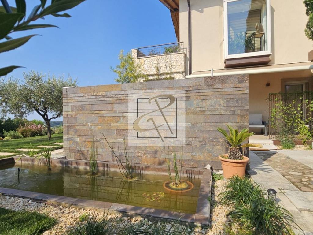 Villa a Costermano sul garda in Via Vittorio Veneto - Foto 2