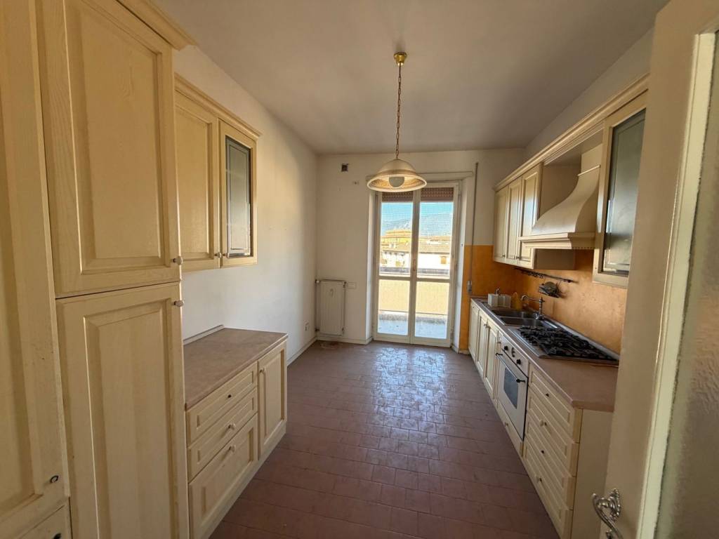 Attico / mansarda a Terni in Attico Via Guglielmi, 17 - Foto 3