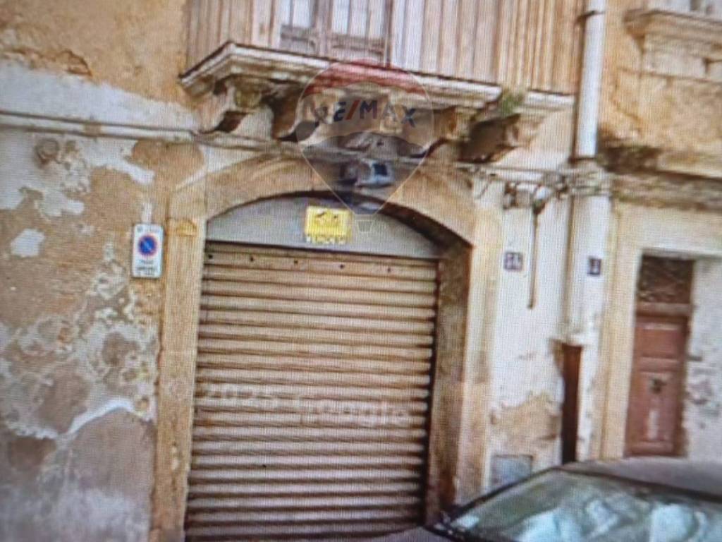 Box / garage a Caltagirone in Via San Pietro, 56 - Foto 5