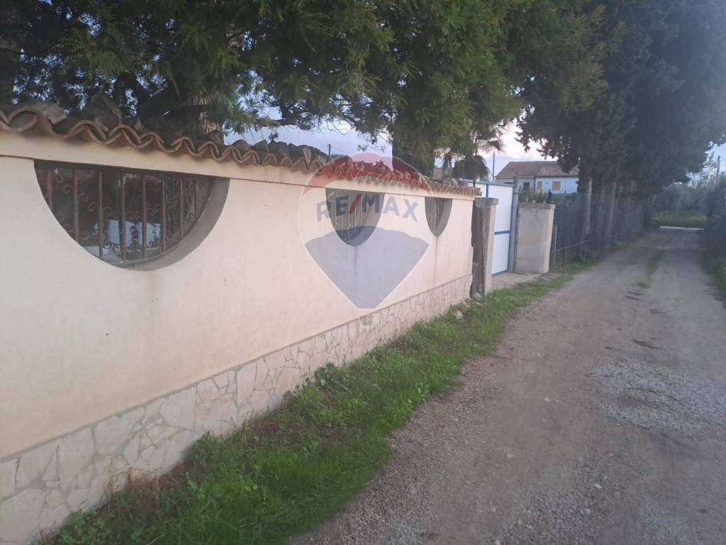 Villa a Chiaramonte gulfi in C.da Gerardo - Foto 4