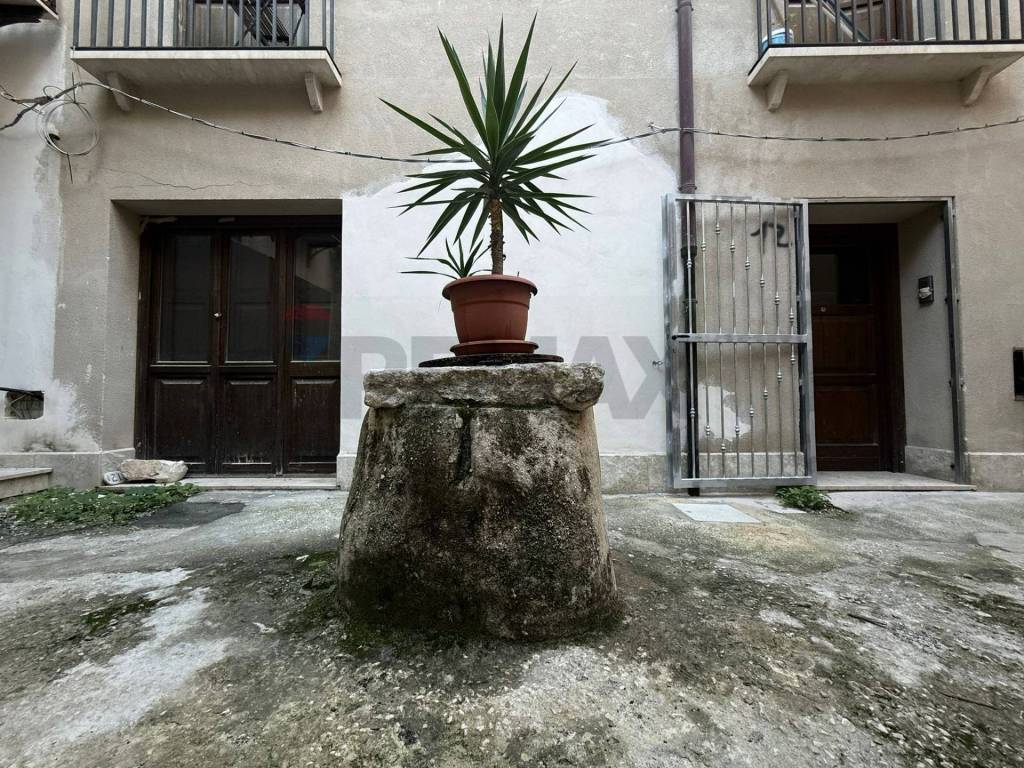 Casa indipendente a Trapani in Via Calvano - Foto 4