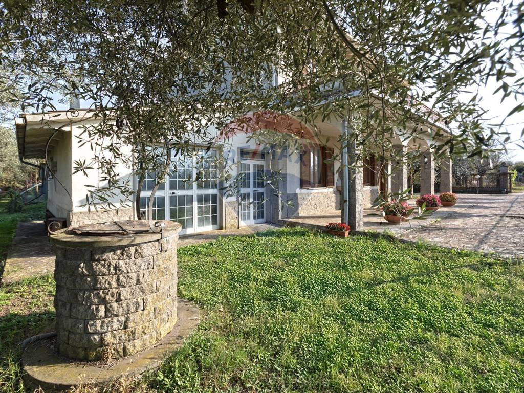 Villa a Viterbo in Strada Teverina, 29 - Foto 5