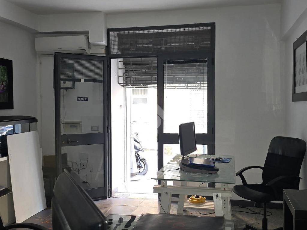 Immobile a Salerno in via Balzico, 42 - Foto 2