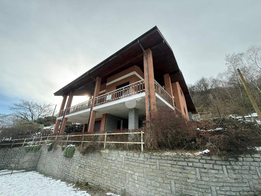 Villa a Traves in Via Fontana, 3 - Foto 3