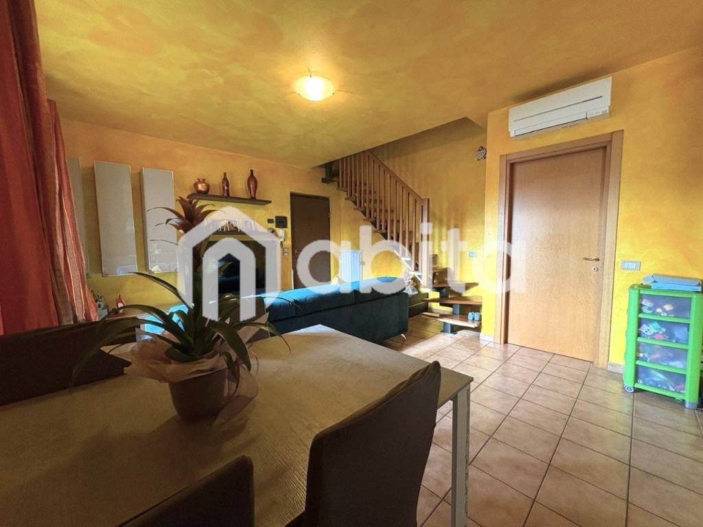 Appartamento a Montevarchi in Via Galileo Galilei - Foto 5