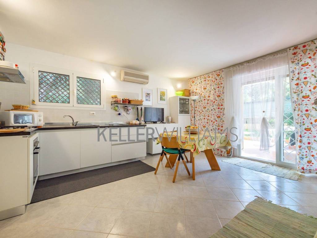 Appartamento a Santa marinella in Viale del Tirreno, 34 - Foto 3