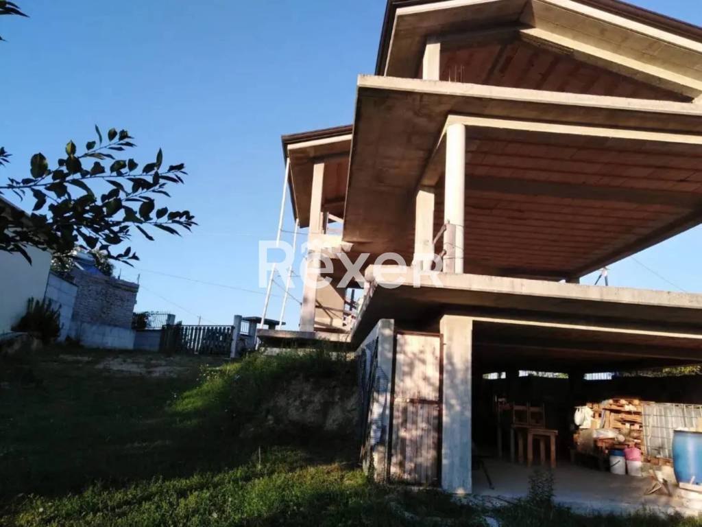Villa a Frosinone in Via Forcella - Foto 3