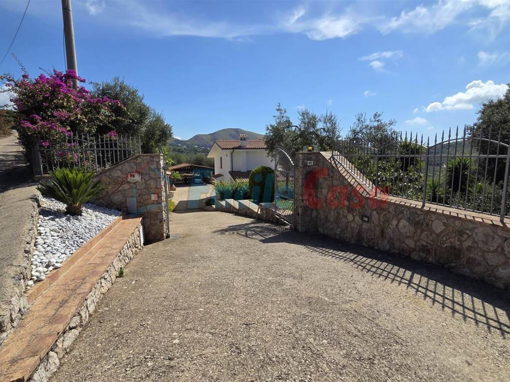 Villa a Itri in via Vagnoli , 96 - Foto 3