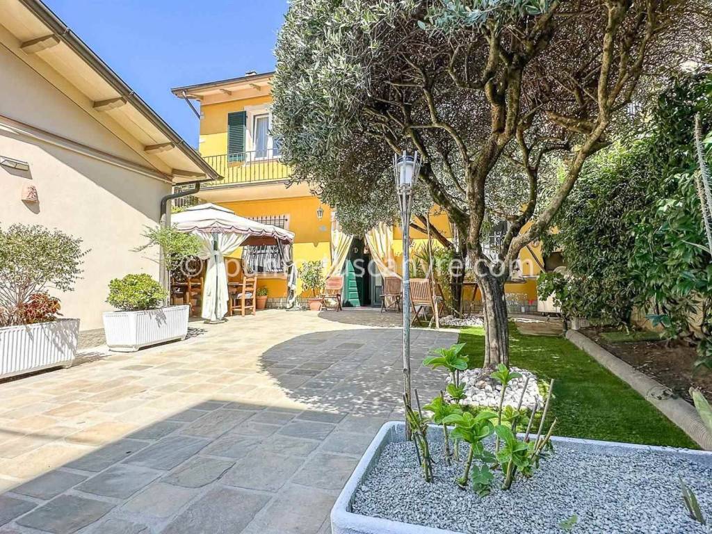 Rustico / casale a Barga in Via Cesare Biondi - Foto 4