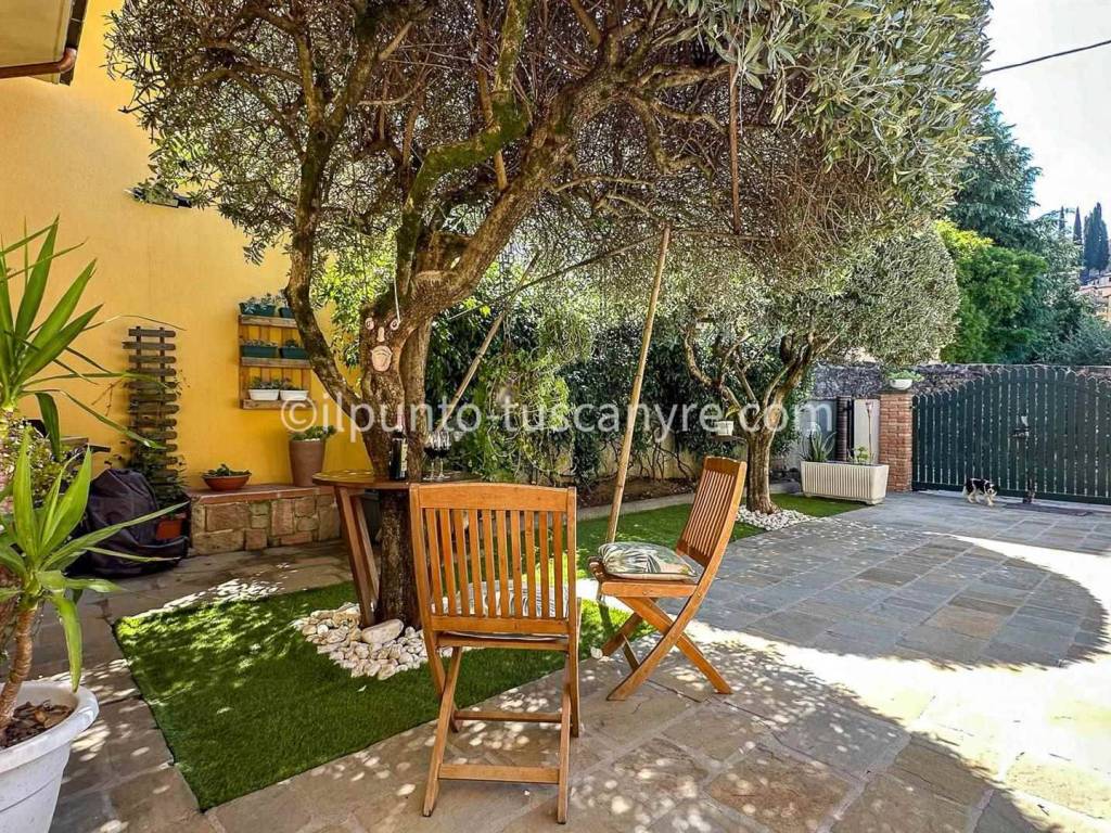 Rustico / casale a Barga in Via Cesare Biondi - Foto 5