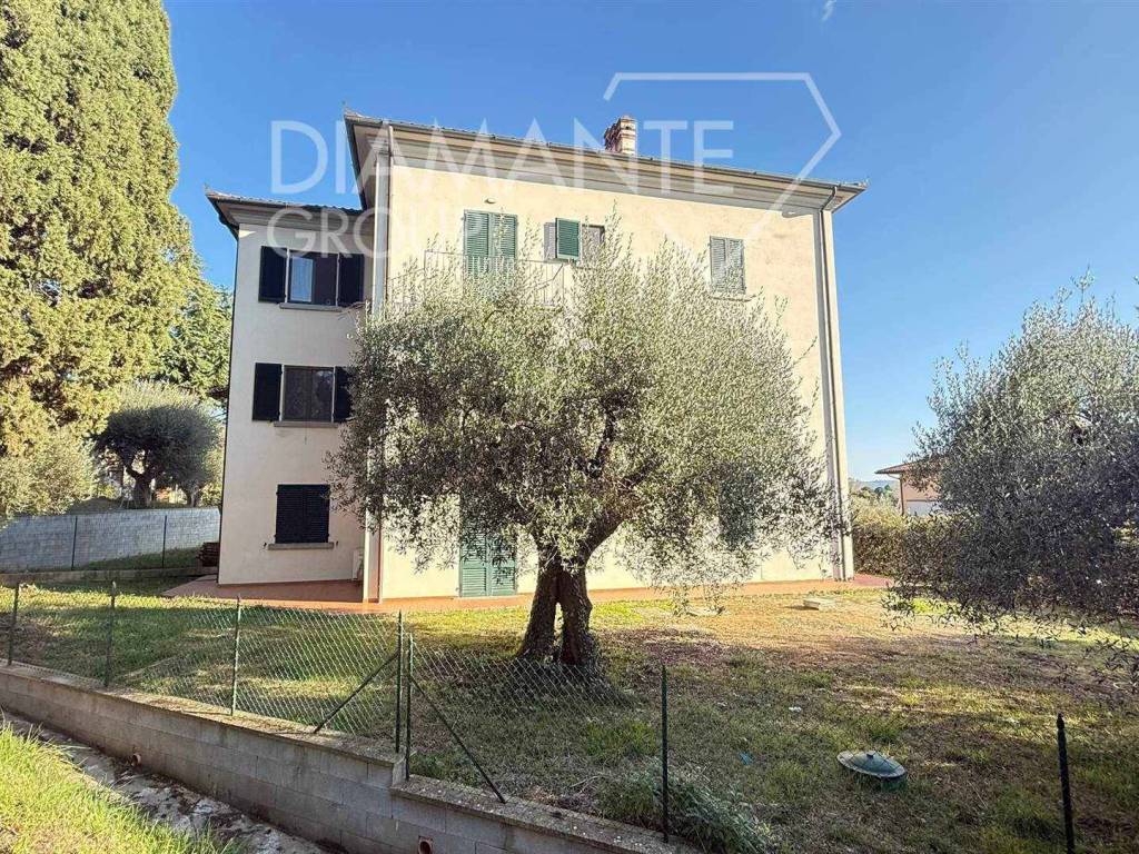 Appartamento a Passignano sul trasimeno - Foto 5