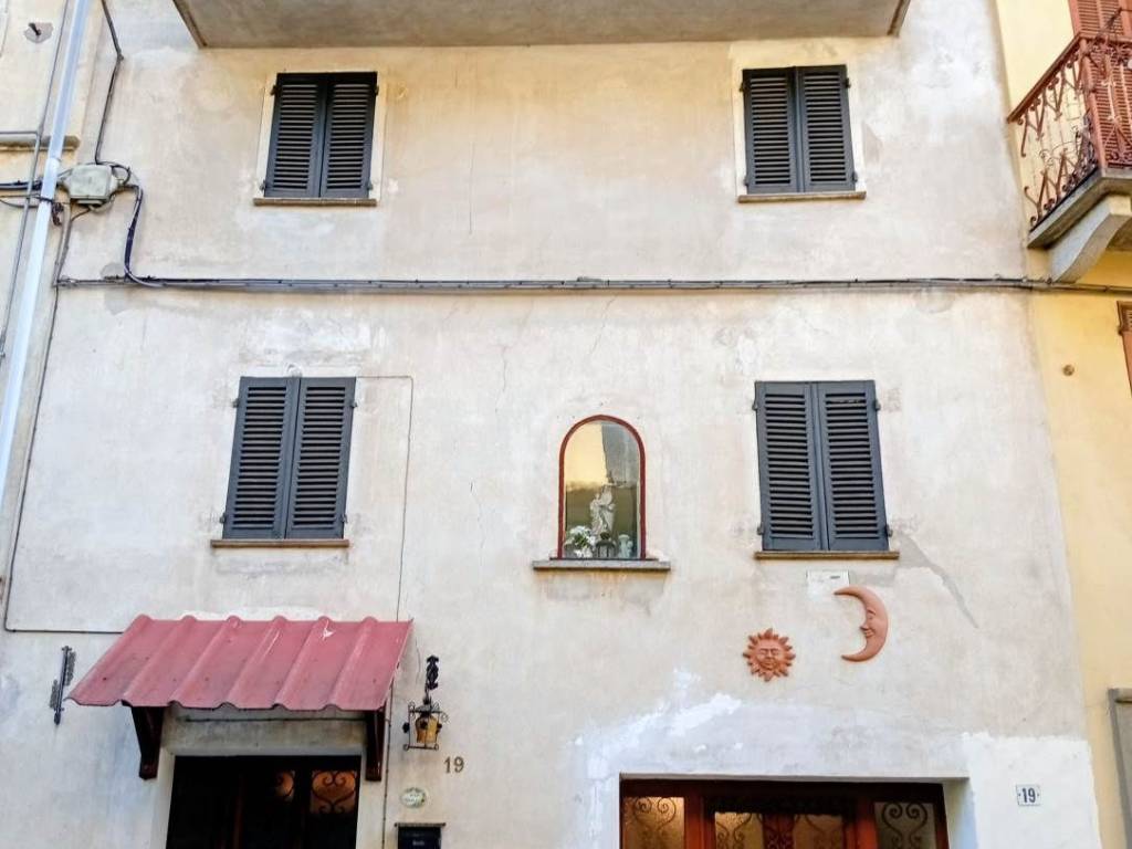 Casa indipendente a Valdilana in Borgata Sella, 19 - Foto 2