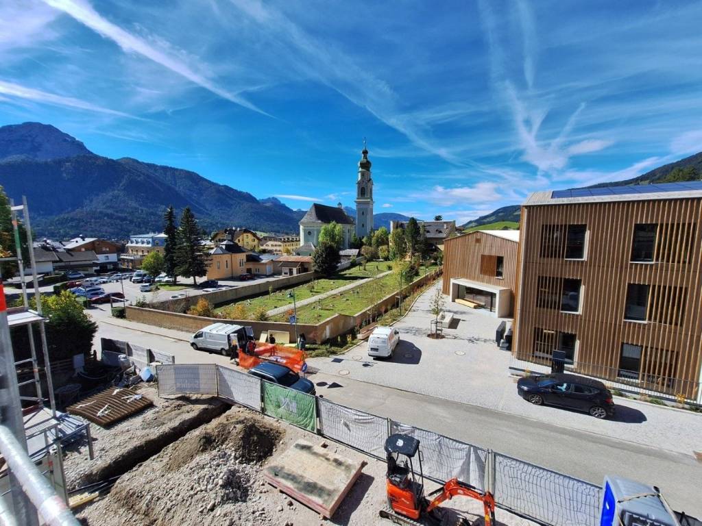 Appartamento a Dobbiaco in Via Ehrenberg 6 - Foto 2