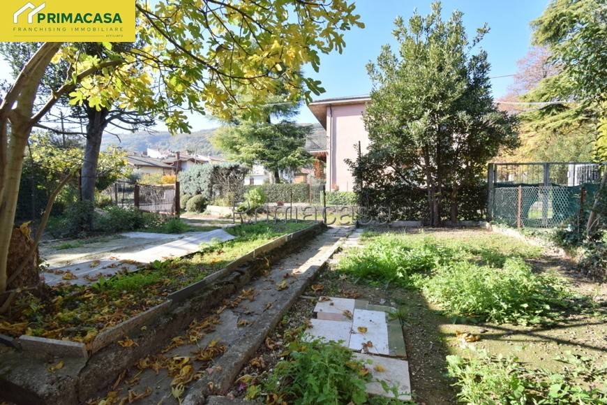 Casa indipendente a Verona in Via Valpantena, 135 - Foto 3