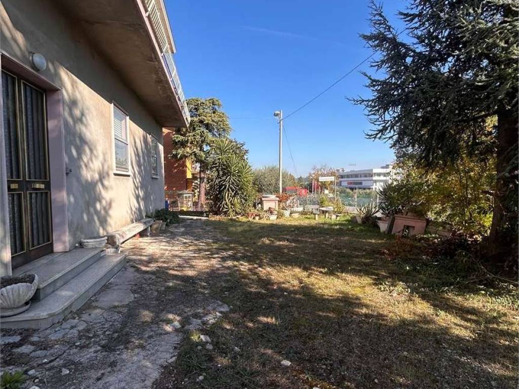 Villa a Rimini in Via Consolare - Foto 2