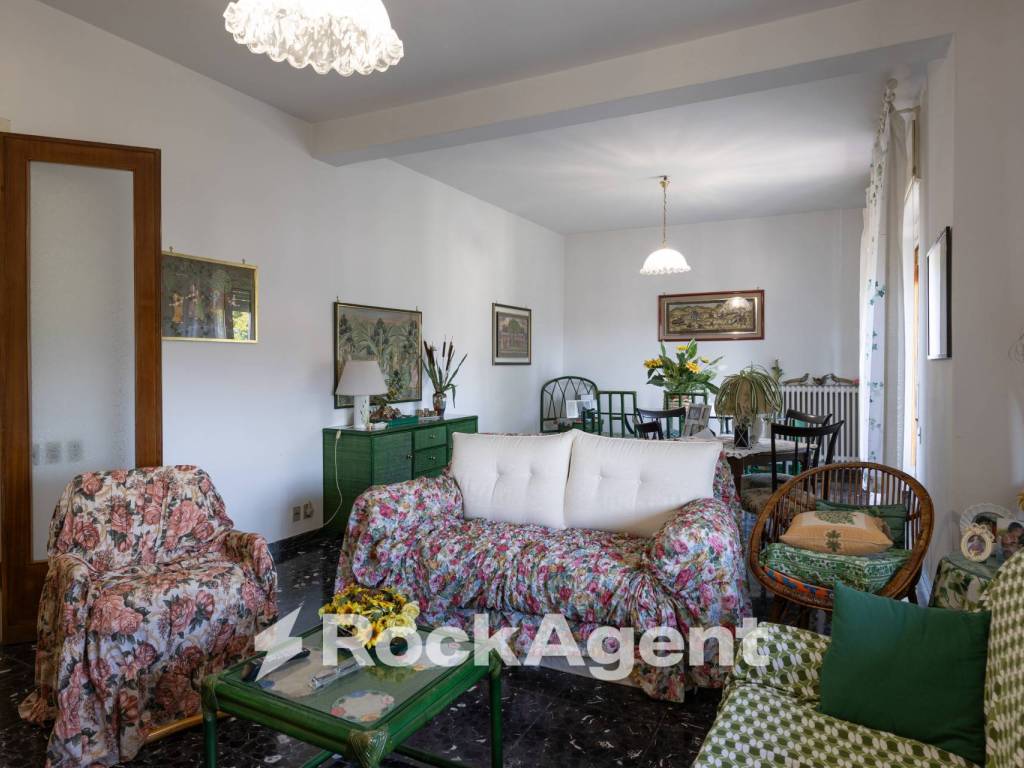 Appartamento a Lucca in Via Sarzanese, 247 - Foto 3