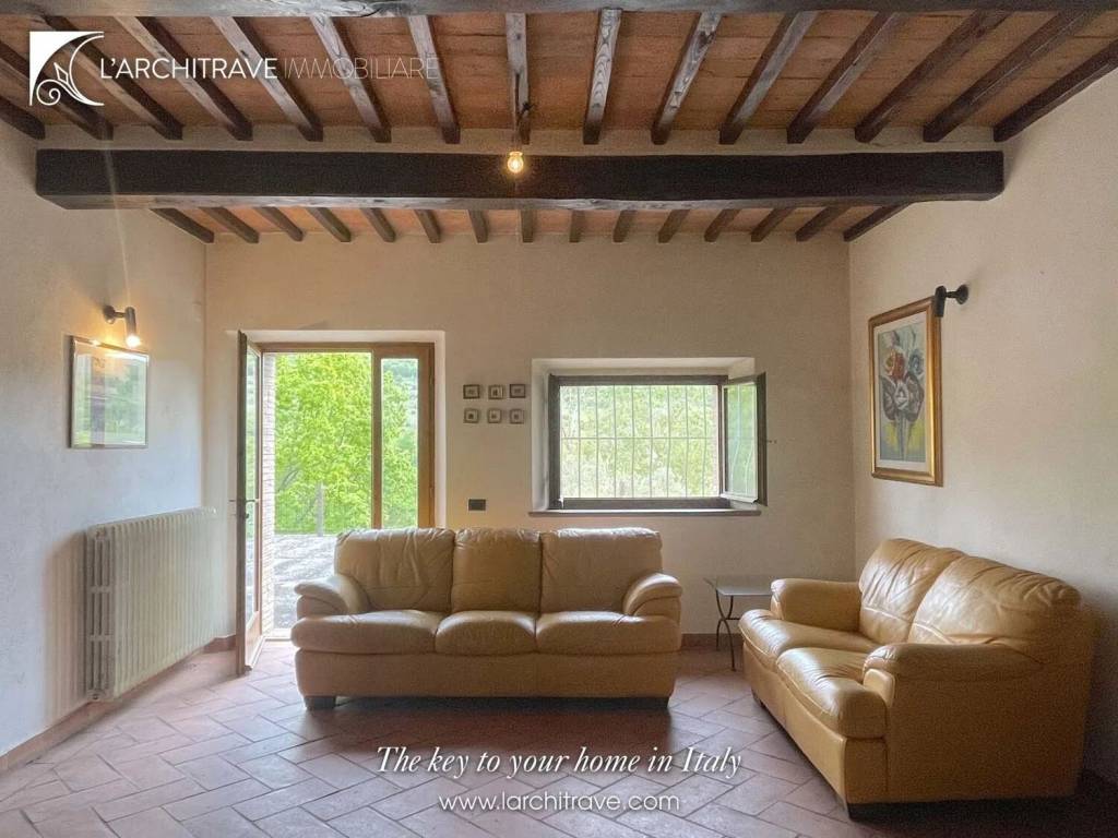 Villa a Castelnuovo di val di cecina in Via M. Te Amiata - Foto 4