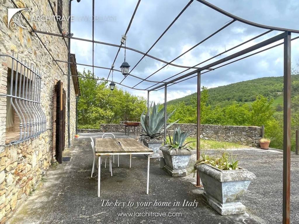 Villa a Castelnuovo di val di cecina in Via M. Te Amiata - Foto 5