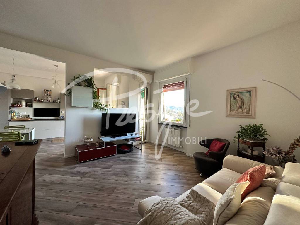 Appartamento a La spezia in Via Montepertico - Foto 3