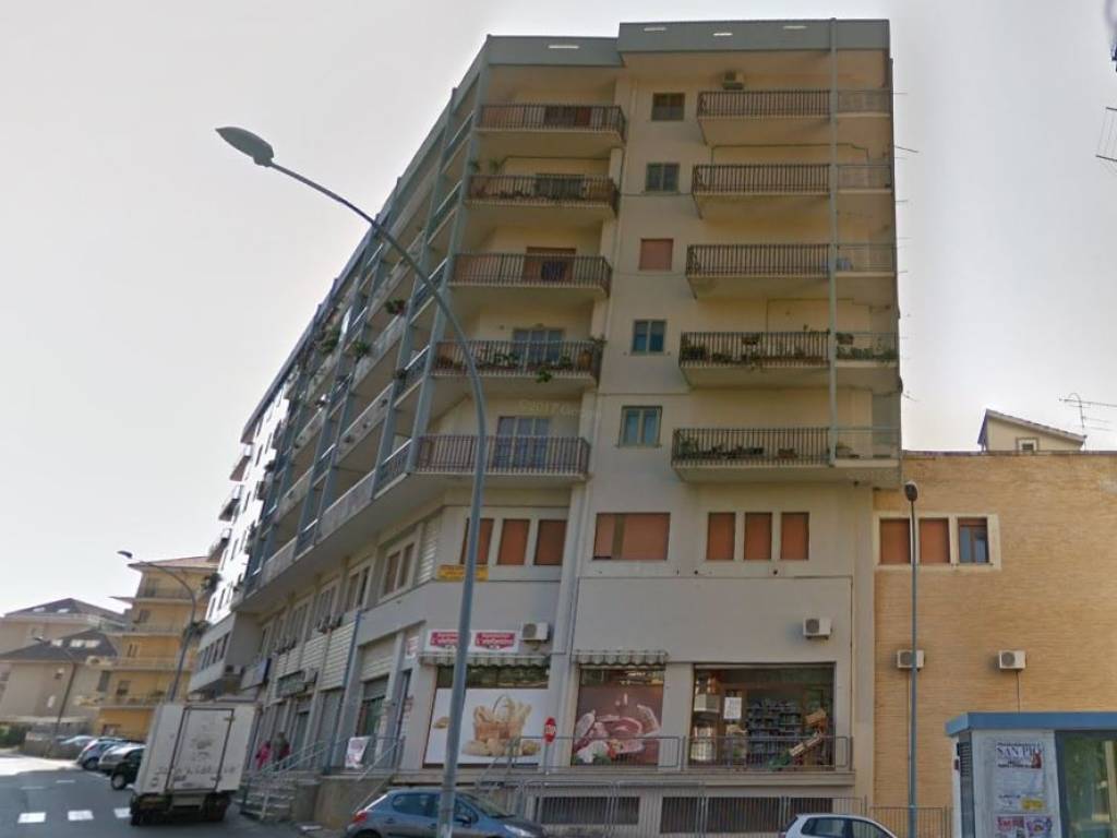 Attico / mansarda a Lamezia terme in Viale Guglielmo Marconi, 115 - Foto 2