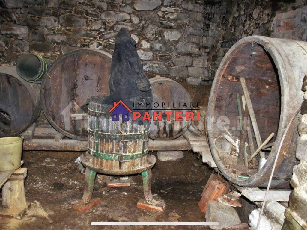 Casa indipendente a Pescia in Via Carlo Nardini - Foto 2