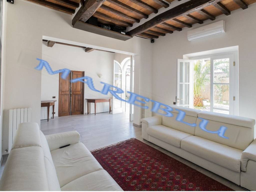 Villa a Forte dei marmi in Via Risorgimento - Foto 2