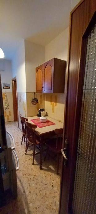 Appartamento a Borgosesia in Via Vittorio Veneto - Foto 2