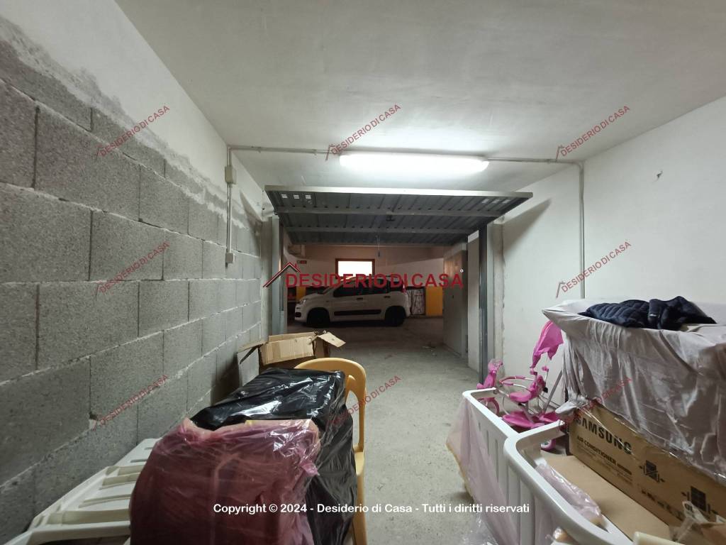 Box / garage a Bagheria in Via Dante Alighieri - Foto 1