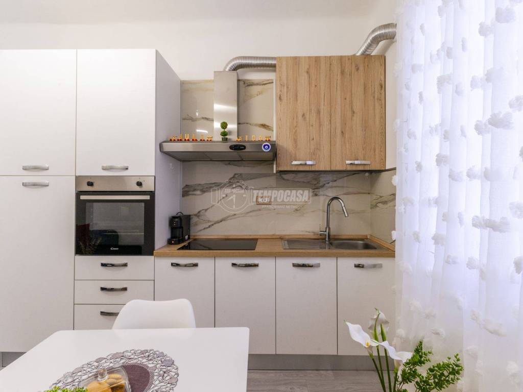 Appartamento a Macerata in Via Pace Lotto D - Foto 3