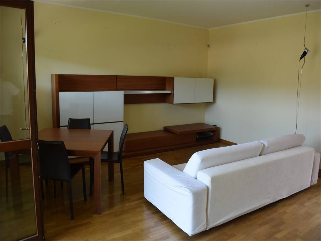 Appartamento a Castrolibero in Via Pirelli - Foto 4