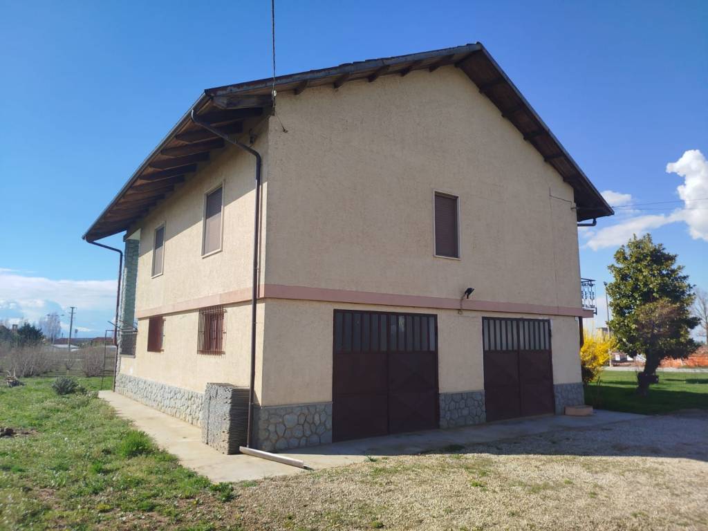 Villa a Bene vagienna in Frazione Buretto - Foto 4