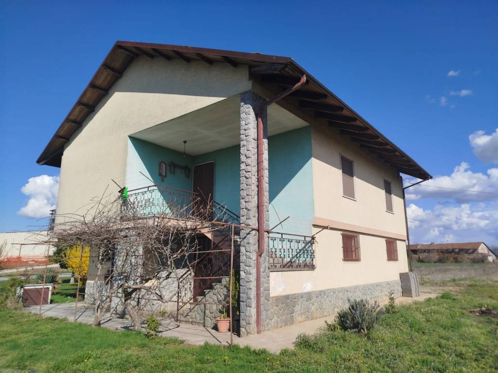 Villa a Bene vagienna in Frazione Buretto - Foto 5